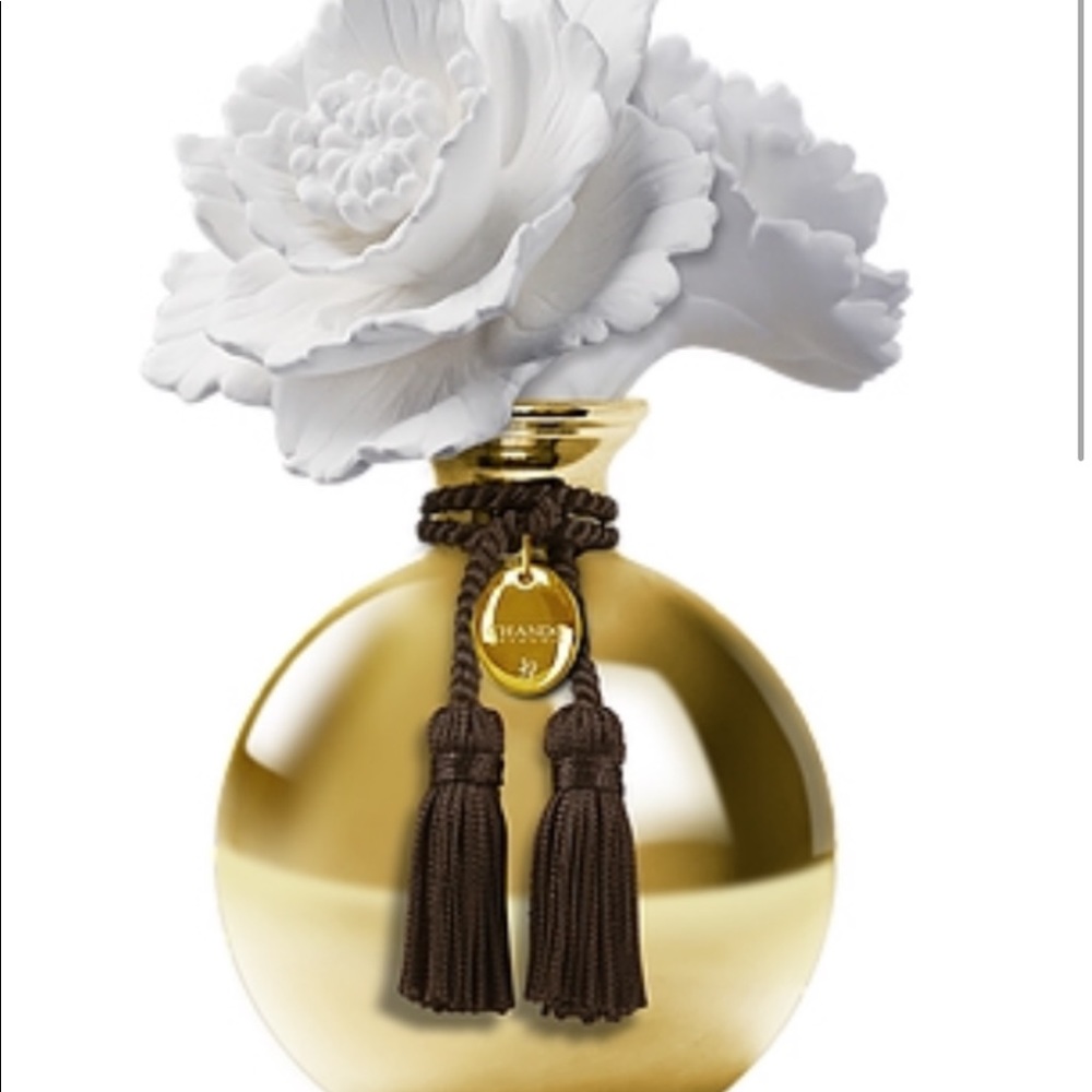 Beautiful oil diffuser - Picture 3 of 3